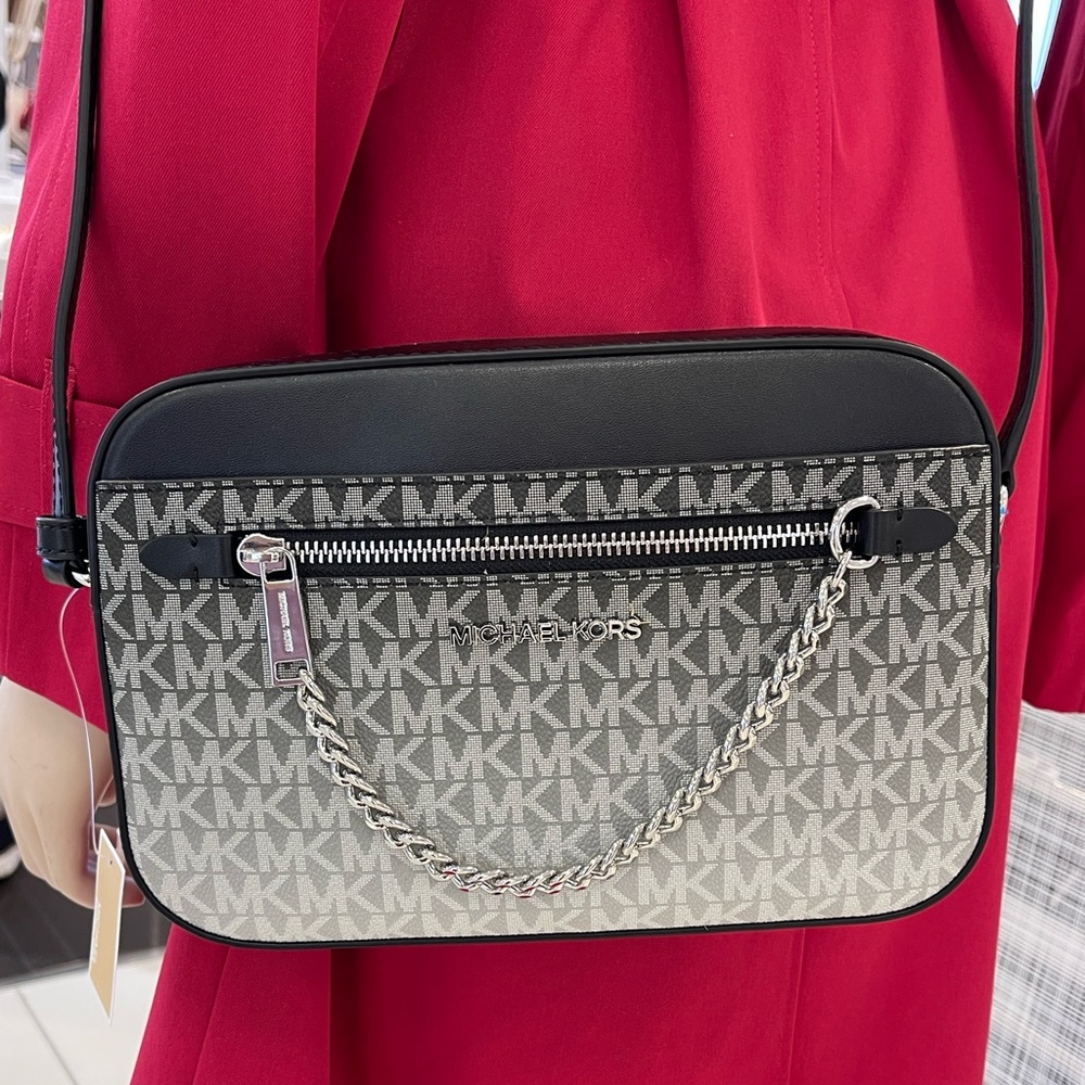 MICHAEL KORS Jet Set Lg Ombré Signature Logo EW Crossbody East West 
Black 
NWT - Picture 13 of 16